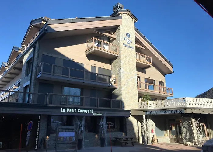 Апартаменти 1650 Pied Des Pistes